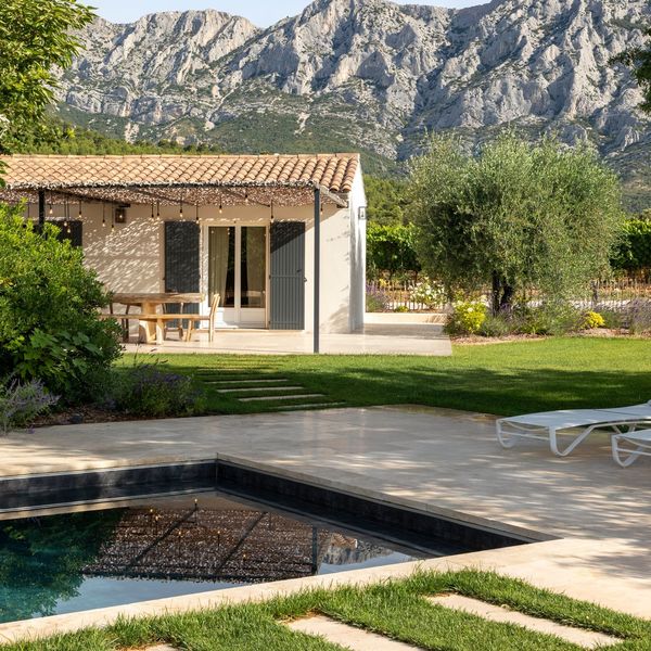 Un tableau de la maison MiP au pied de la Sainte-Victoire se dessine naturellement